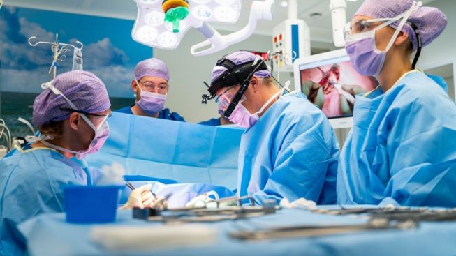 Slimme bril op de OK van het HagaZiekenhuis